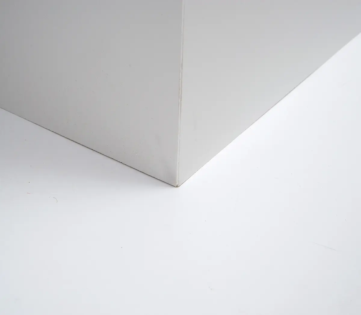 Lower corner of Calacatta Gold pedestal