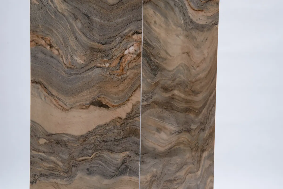 Veining across Silk Road pedestal faces