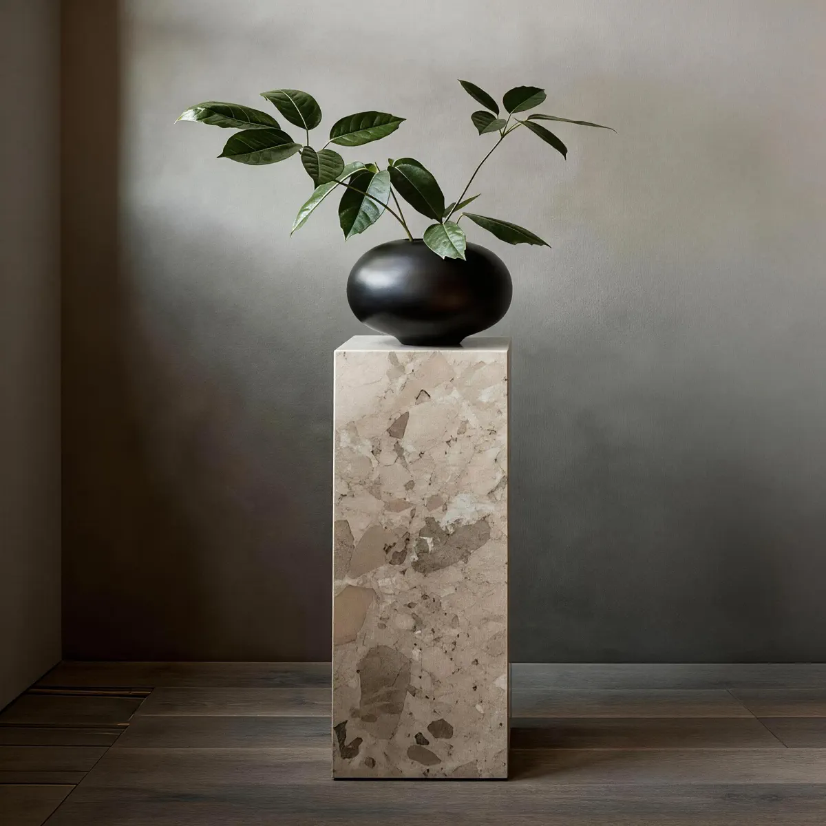 Natural stone detail stone pedestal scene